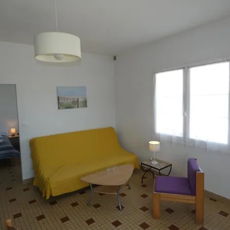 T2, 5 Pers, A 10 Min De La Plage, Terrasse, Parking, Animaux Acceptes - - Fr-1-540-237 Lejlighed