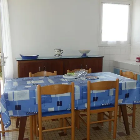 T2, 5 Pers, A 10 Min De La Plage, Terrasse, Parking, Animaux Acceptes - - Fr-1-540-237 *